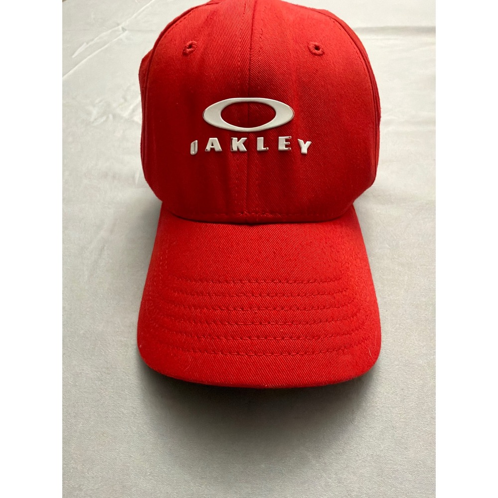 Oakley Classic Low Flex Hat Red White Raised Logo Baseball Cap L/XL